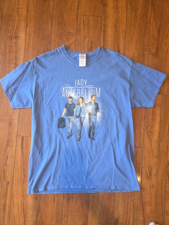 Gildan Other - Lady Antebellum Blue Graphic Band Tour T-Shirt - SIZE LARGE